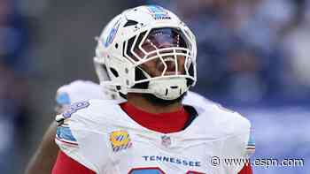 Bears acquire All-Pro DT Simmons in blockbuster trade with Titans