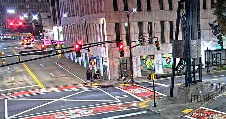 Police searching for suspects after man robbed and attacked in downtown Atlanta