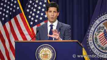 Analysis: Kevin Warsh is keeping Wall Street guessing. It may be his most powerful tool