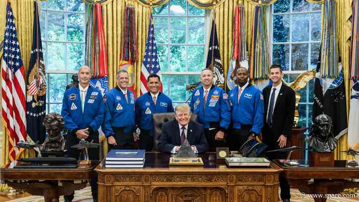 See NASA's Artemis III astronauts meet Trump at the White House as they train for a critical 2027 moon lander test flight (photos)