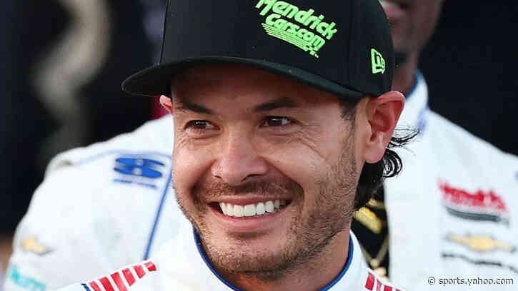 Kyle Larson Quietly Sets NASCAR Record, Passes Denny Hamlin Before Martinsville