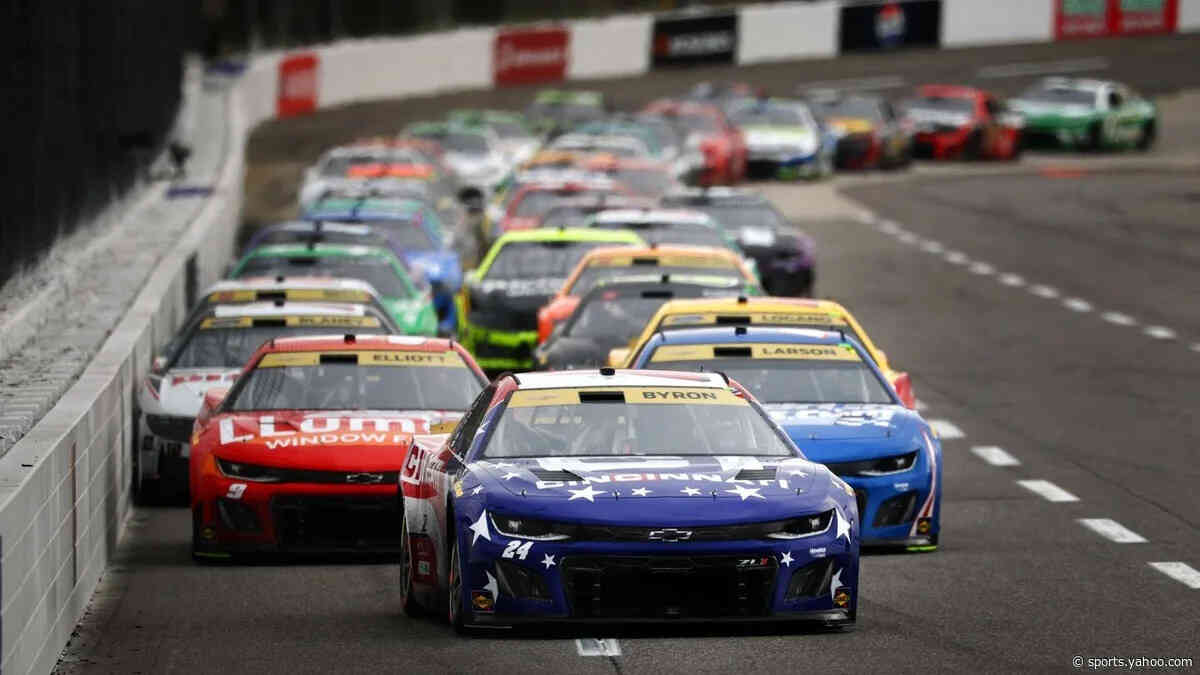 How to watch NASCAR at Martinsville: Schedule, start time, entry list, TV