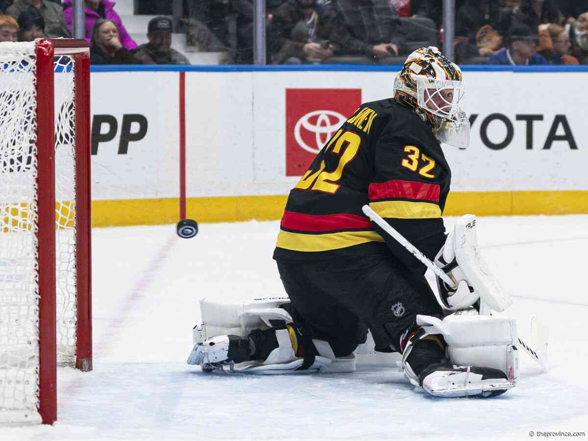 Canucks: As Lankinen falters in the net, do struggling goalies matter?