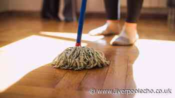 Wooden floors will be shiny and clean when common mopping mistake is avoided