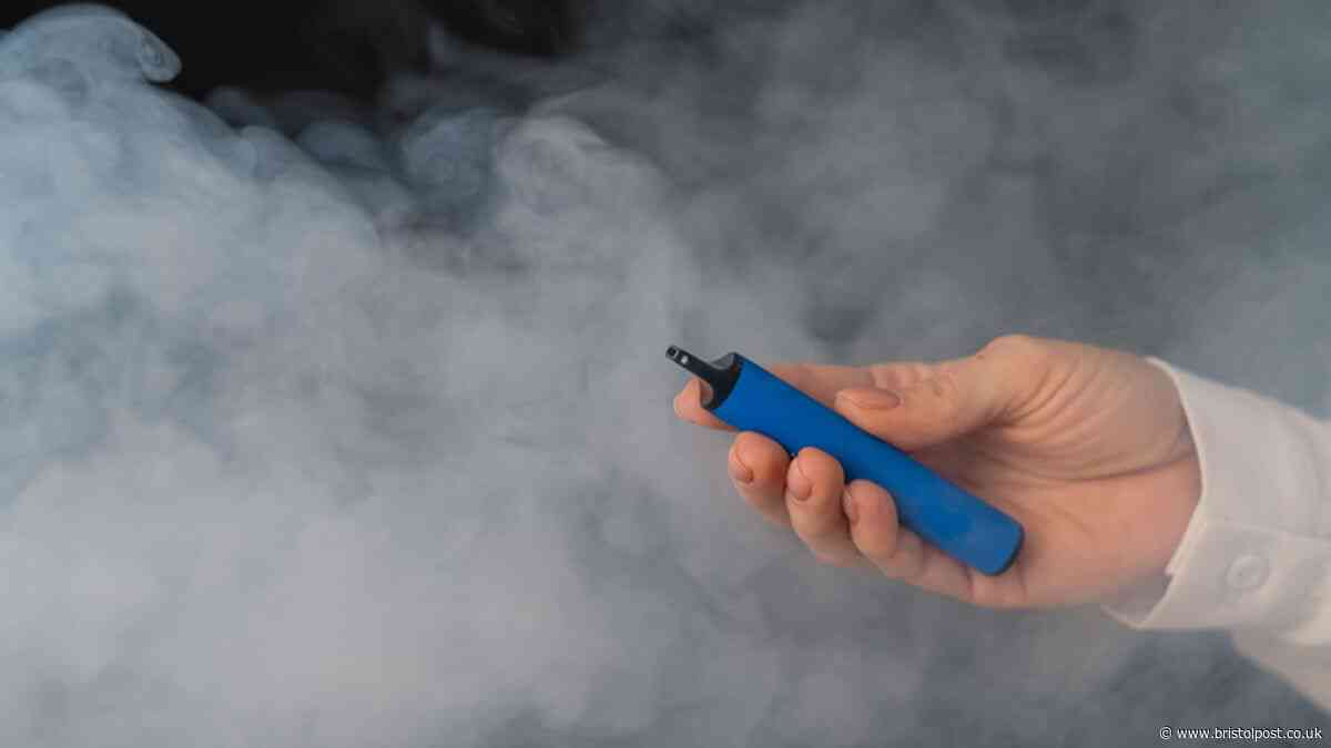 Friends suffer nasty reaction after being given free vapes on Bristol night out