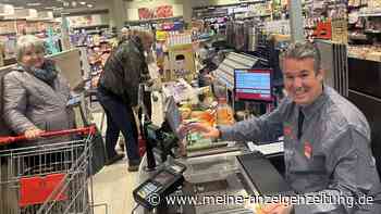 Bürgermeister kassiert kräftig ab: Warum Echings Ortschef plötzlich zum Supermarkt-Mitarbeiter wurde