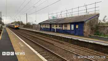 Passengers plead over shelter shut for five years
