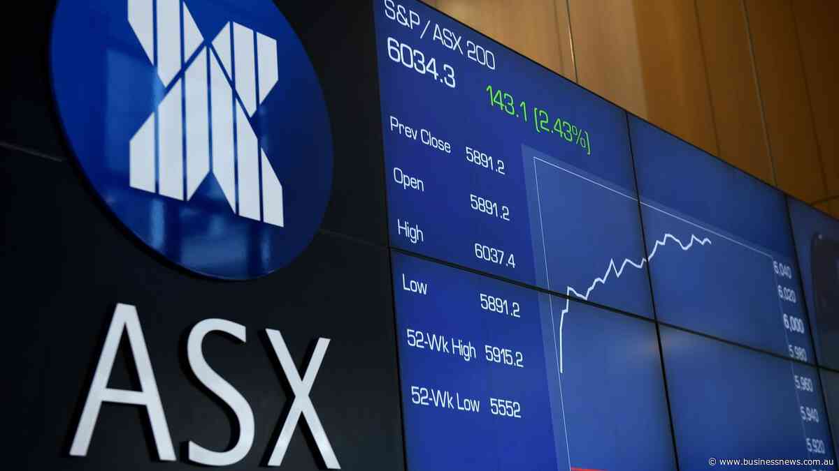 Aussie shares finish the week higher as banks improve