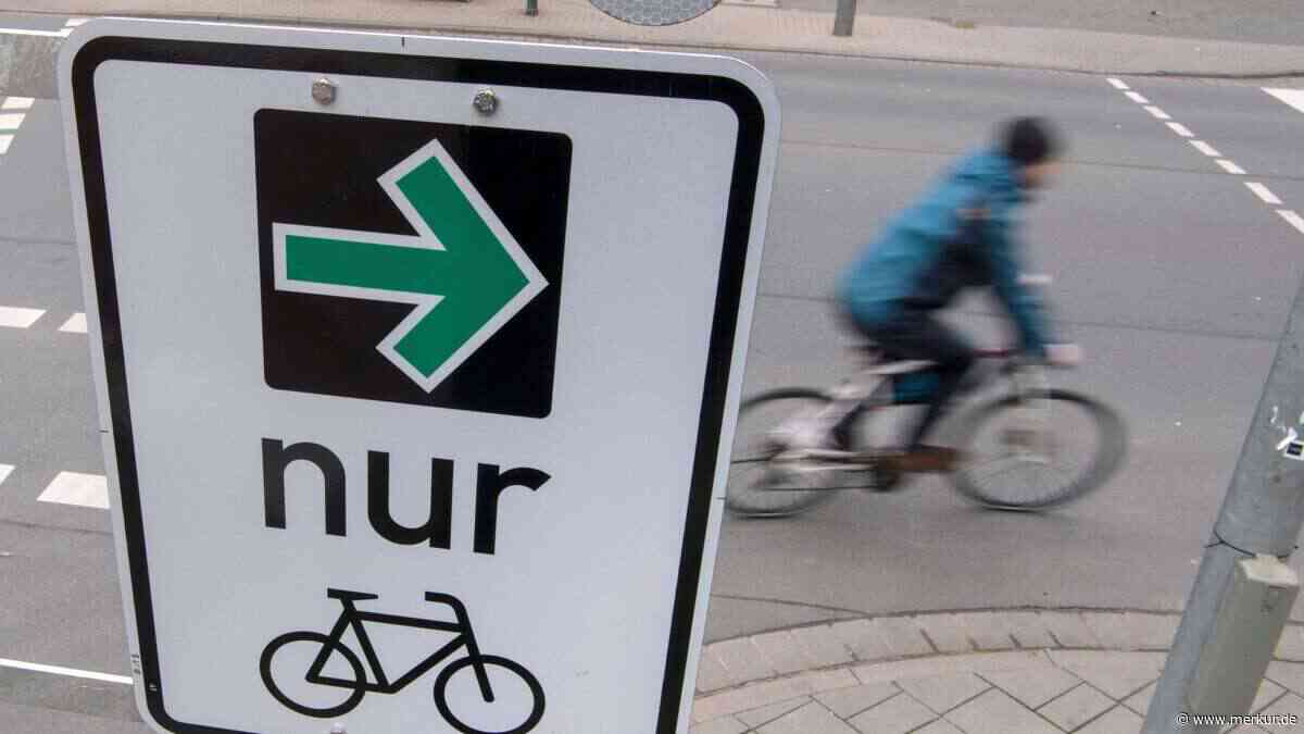 Grüner Pfeil für Radler: Maxvorstadt will Abbiegen bei Rot an 6 Kreuzungen