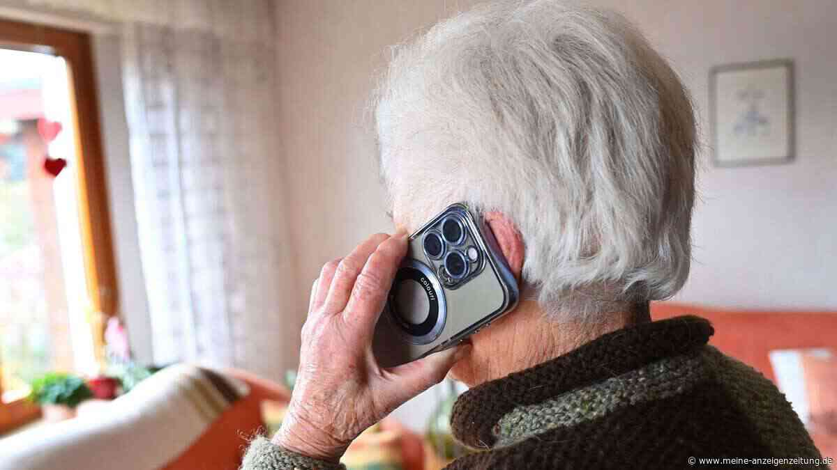 4.000 Euro und Gold von Senioren erbeutet: Geheime Handy-Chats enthüllen die perfide Masche