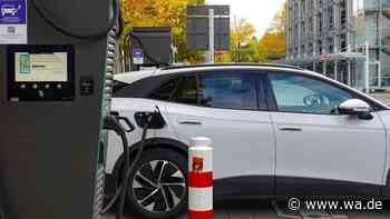 E-Auto „funkt“ Kilometerstand: Großbritannien setzt auf neue Strecken-Steuer – Vorbild für Deutschland?