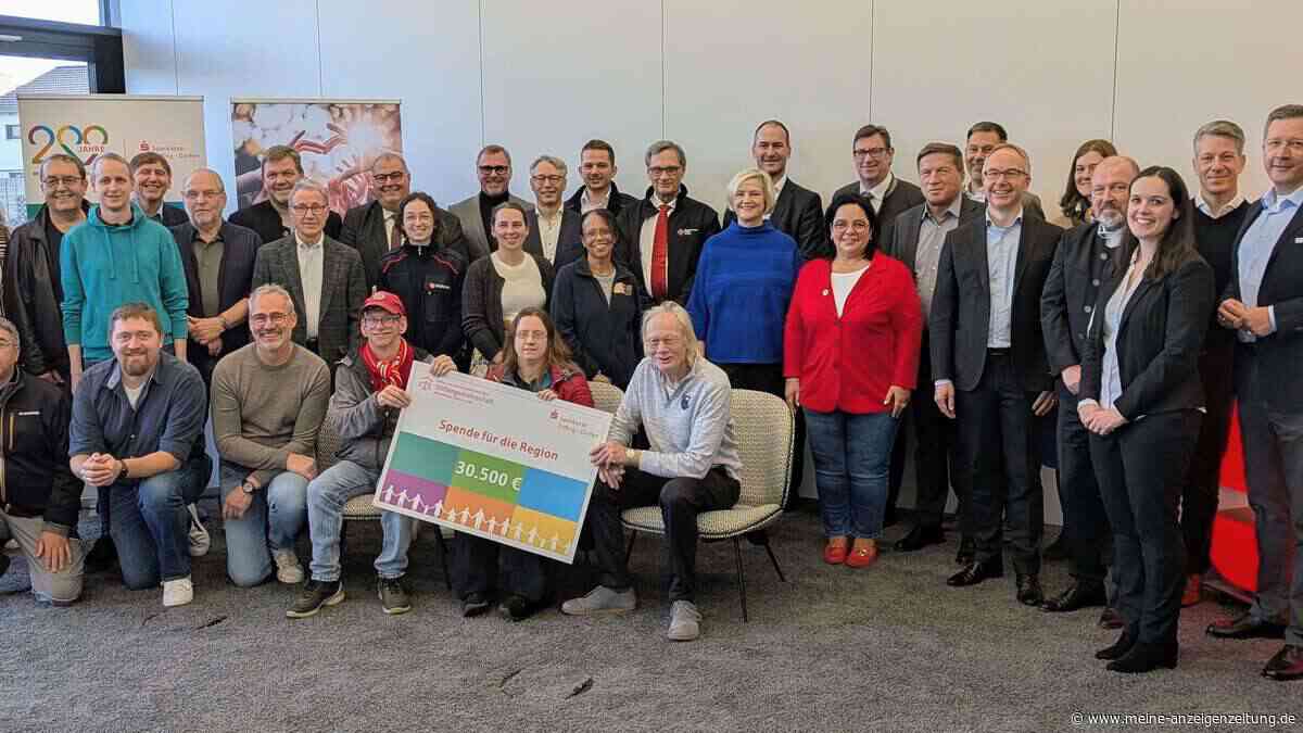 Sparkasse Erding-Dorfen verteilt 30.500 Euro an soziale Einrichtungen