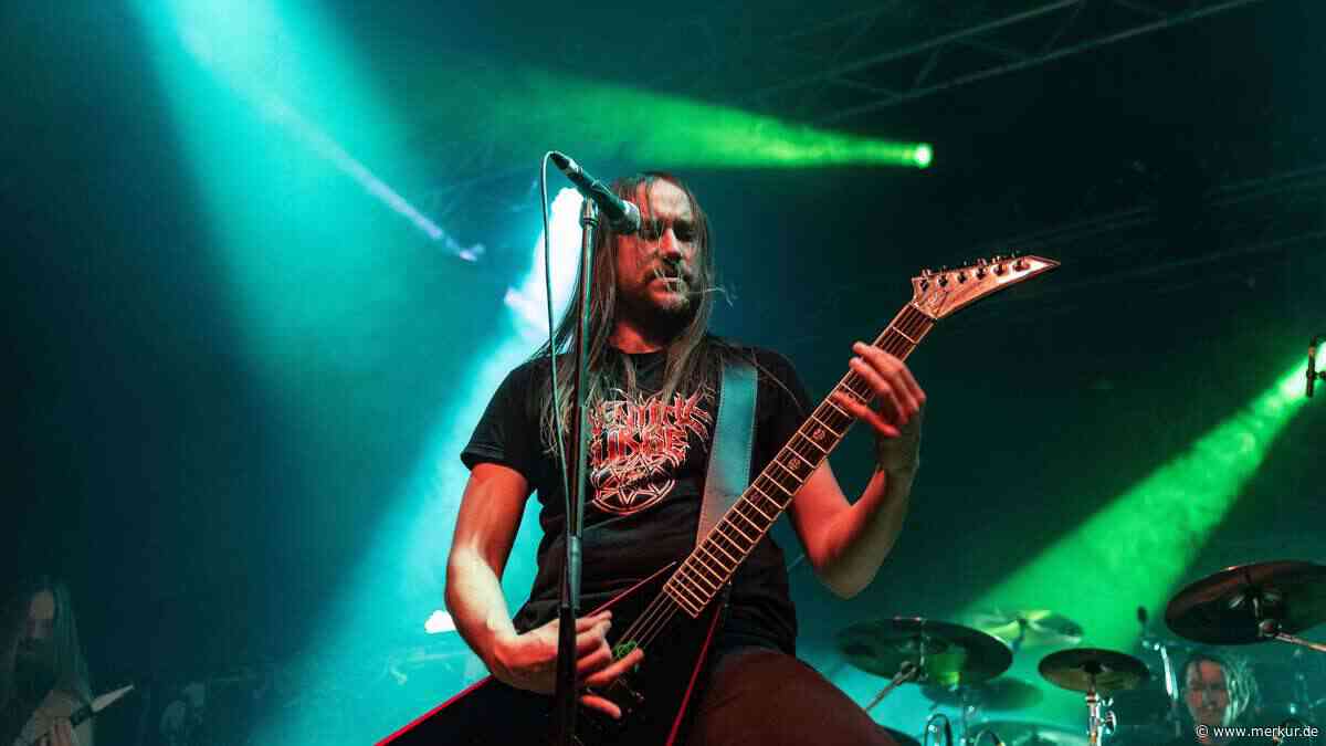 Death-Metaller Deserted Fear spielen im Erdinger Sonic
