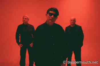 HAWTHORNE HEIGHTS Signs With THRILLER RECORDS, Shares New Single 'Carry Me'