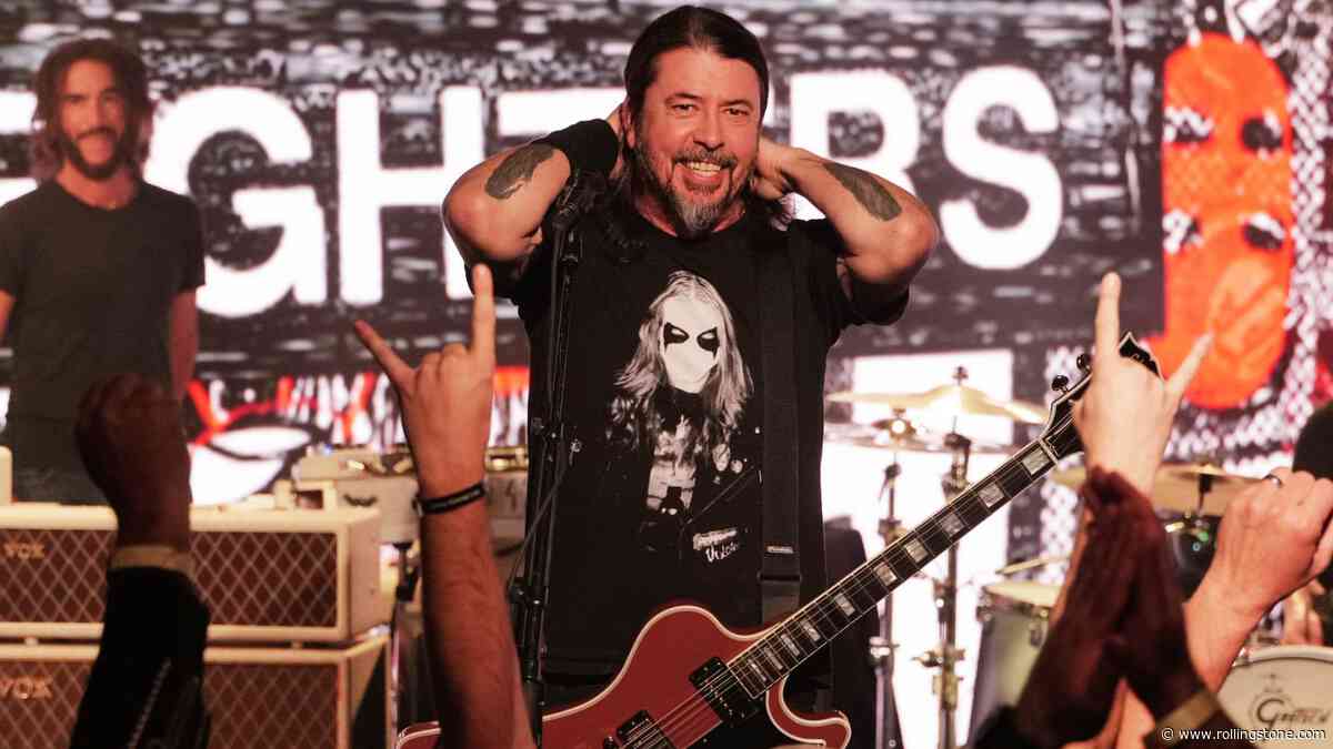 See Foo Fighters Return to ‘Baker Street’ on ‘Kimmel’