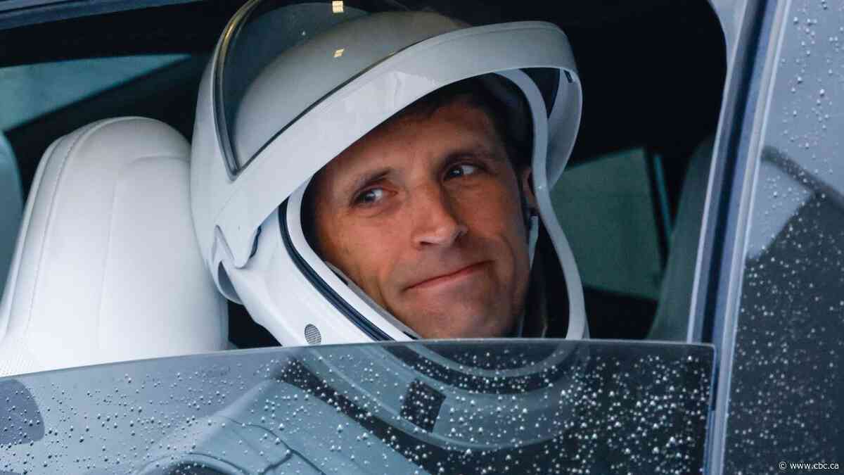 Canadian astronaut takes questions from International Space Station