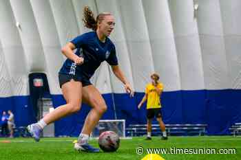 After starring on high school boys' team, Penn State women's soccer commit Payton Galuski travels hours to chase her dreams