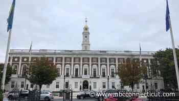 Waterbury water main break affects a dozen homes, elementary school