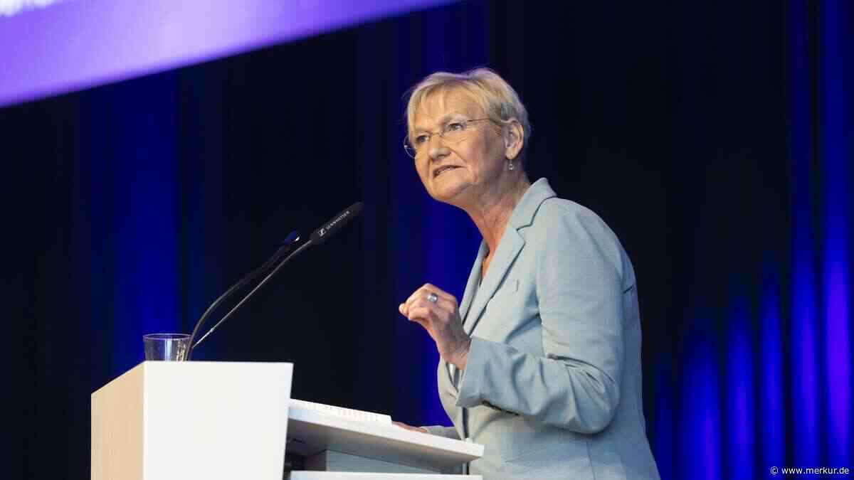 Bischöfin Fehrs wirbt für Toleranz bei Fehlern im Alltag und in der Politik