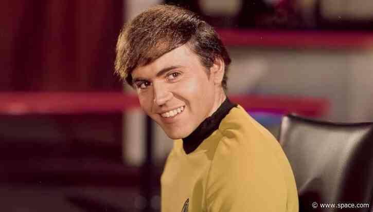 'Star Trek's' William Shatner and George Takei honor the death of Walter Koenig
