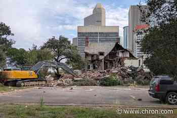 Historic Houston mansion being demolished despite efforts to save it