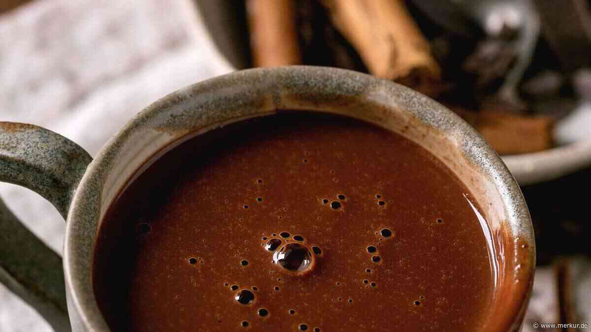 Rezept für samtige, dunkle Cioccolata Calda – mehr Dessert als heiße Schokolade