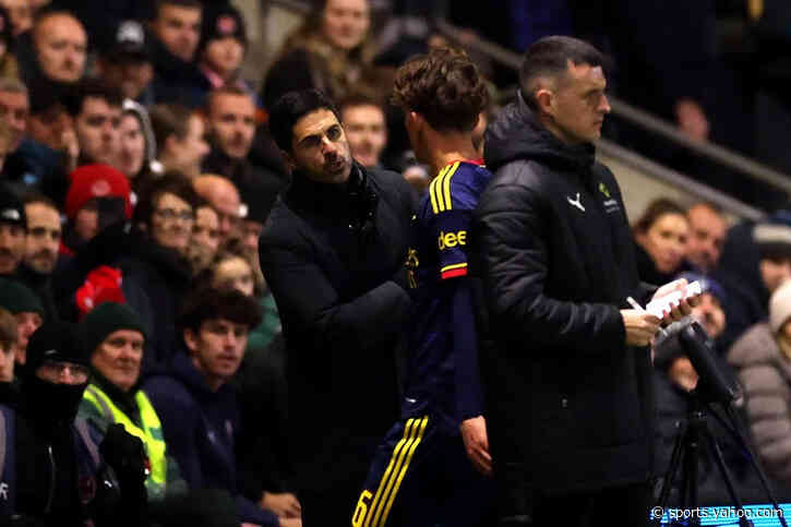 Arteta defends his reaction to Dowman red card