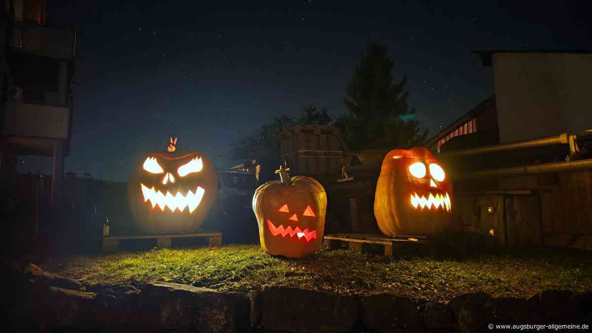 Riesenkürbisse als gruselige Hingucker an Halloween
