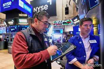 The worsening sell-off for tech stocks drags the Nasdaq composite down 3% toward its worst day since June