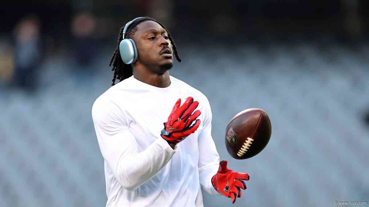 Patriots WR Brown (ankle, knee) questionable vs. Dolphins