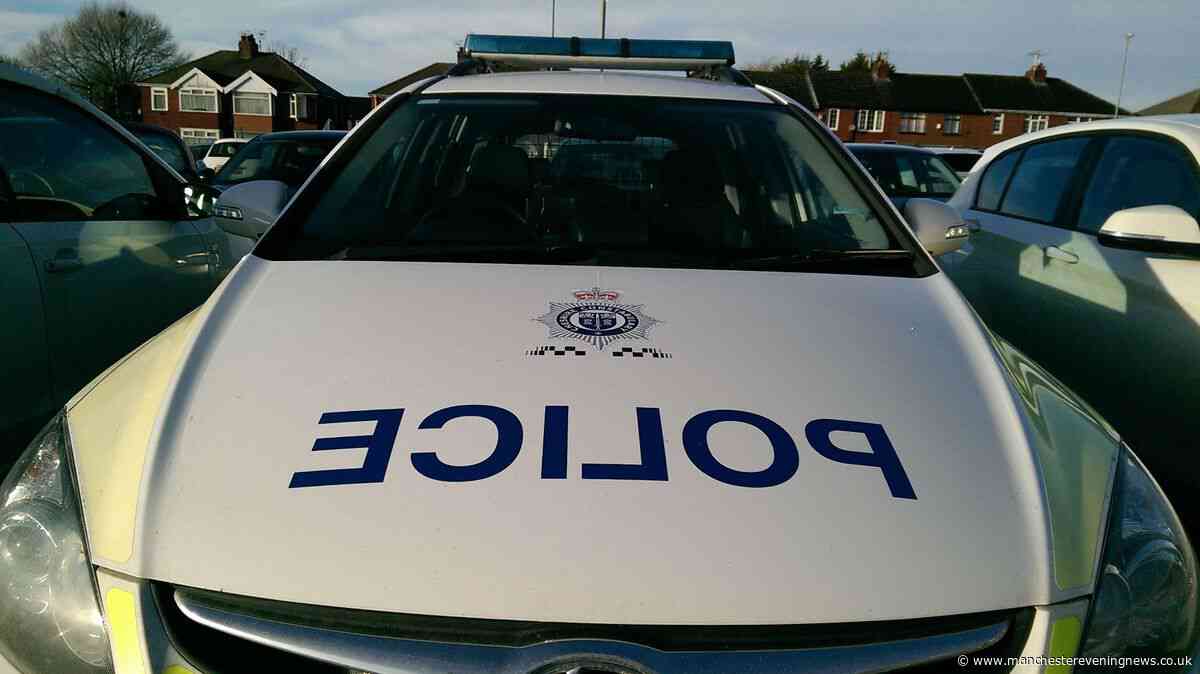 Police appeal after three people injured in M6 crash