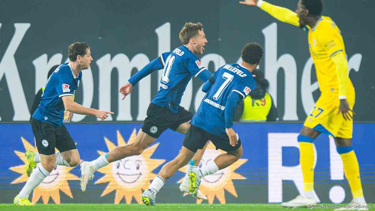 Unerklärlicher Rückfall: Eintracht Braunschweig verliert 1:3 bei Arminia Bielefeld