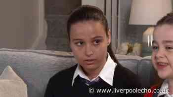 Coronation Street favourite's return 'sealed' to become Lucy's new guardian on cobbles