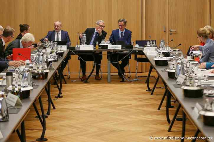 Pflegeversicherung: SPD-Fraktion widerspricht Linnemann und fordert Finanzausgleich mit privater Pflegeversicherung