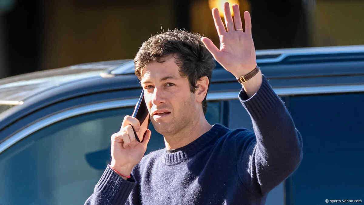 No, Josh Kushner is not struggling to find money to buy the Lakers