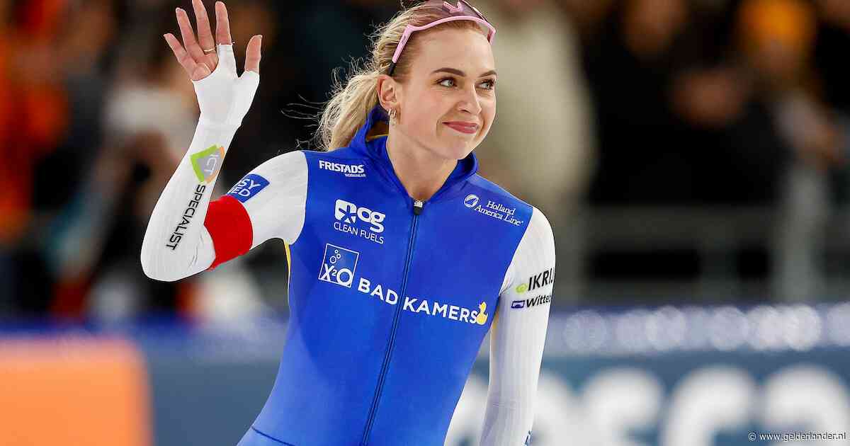 Joy Beune en Jenning de Boo oppermachtig bij start schaatsseizoen, verrassingen op 500 en 5000 meter