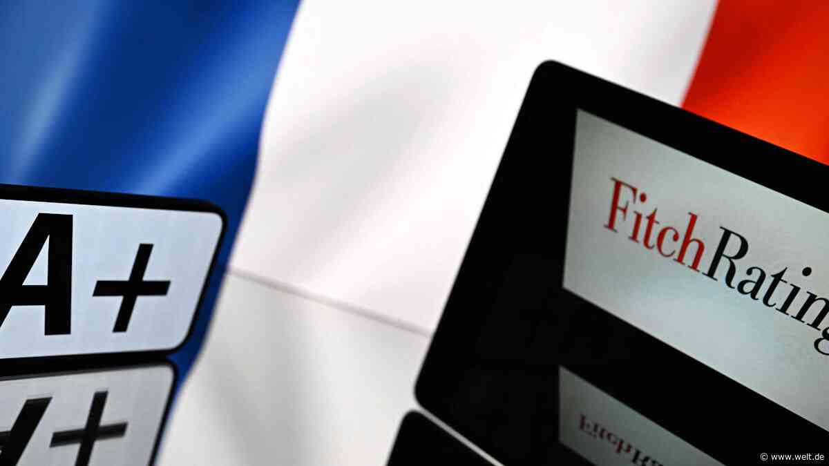 Zinslast von 80 Milliarden – Fitch ändert den Ausblick für Frankreich auf „negativ“