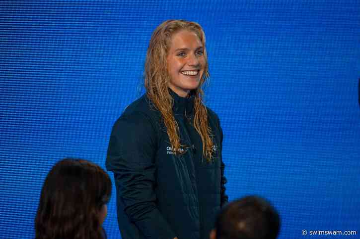 Claire Curzan Sets New World Record With 53.92 100 Backstroke, First Woman Sub-54 Seconds
