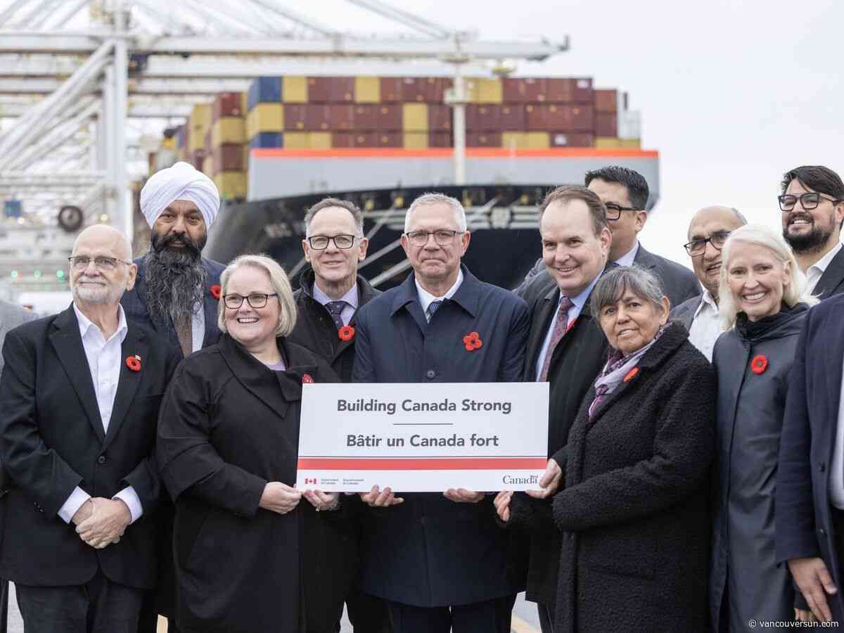 Feds list Port of Vancouver's $5.9 billion Roberts Bank Terminal 2 as project of national interest