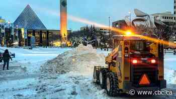 City of Edmonton adding accessibility as a ‘core pillar’ of its snow and ice removal strategy