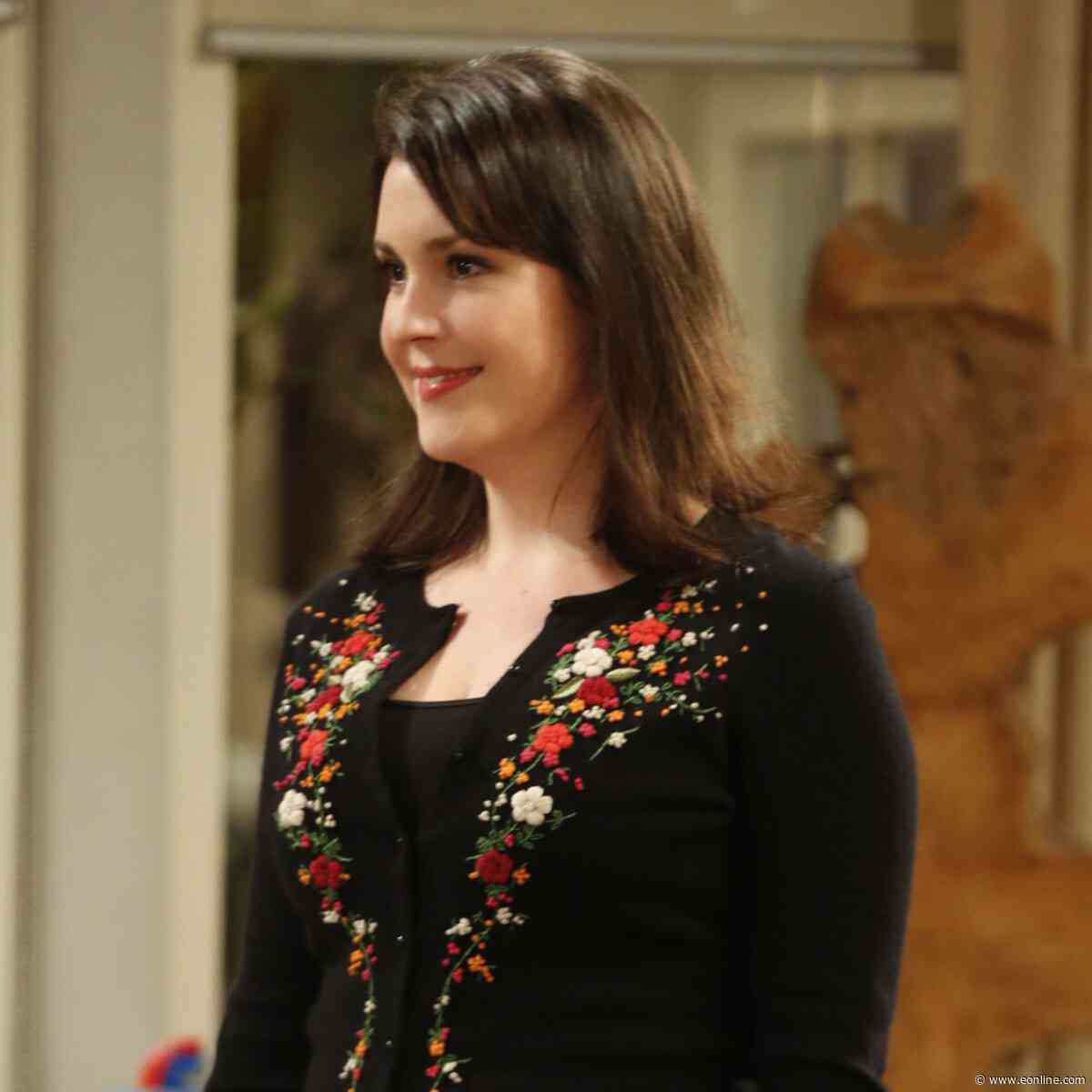Melanie Lynskey Reveals Truth About Two and a Half Men Paycheck