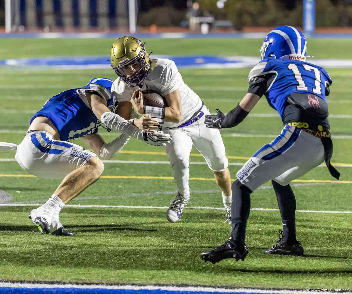 CBA football storms past Shaker, completes undefeated regular season