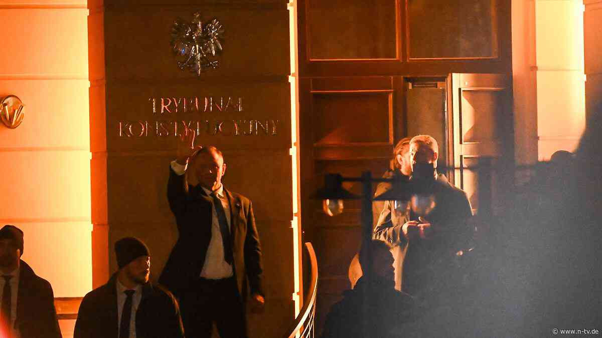 Richterblockade beschädigt Tusk: Polens Präsident Nawrocki stürmt ins Verfassungsgericht