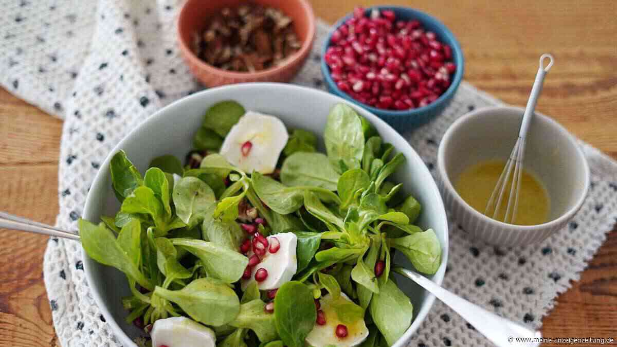 Rot sehen? Bei Granatapfel in diesem Feldsalat kein Wunder