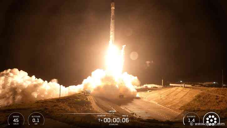Happy Halloween! SpaceX launches 27 Starlink satellites to orbit from California