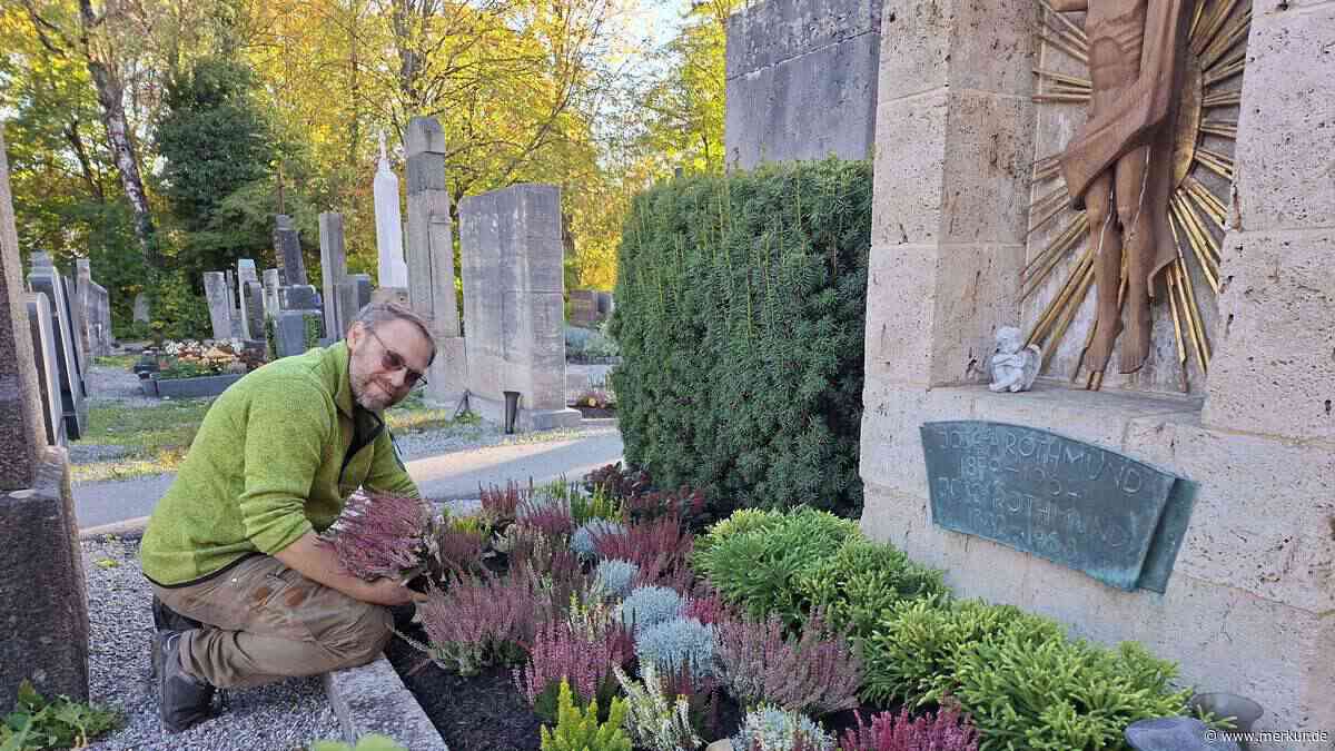 Rehe fressen Gräber kahl: Steinplatten-Erlaubnis weckt Sorge um Friedhofskultur