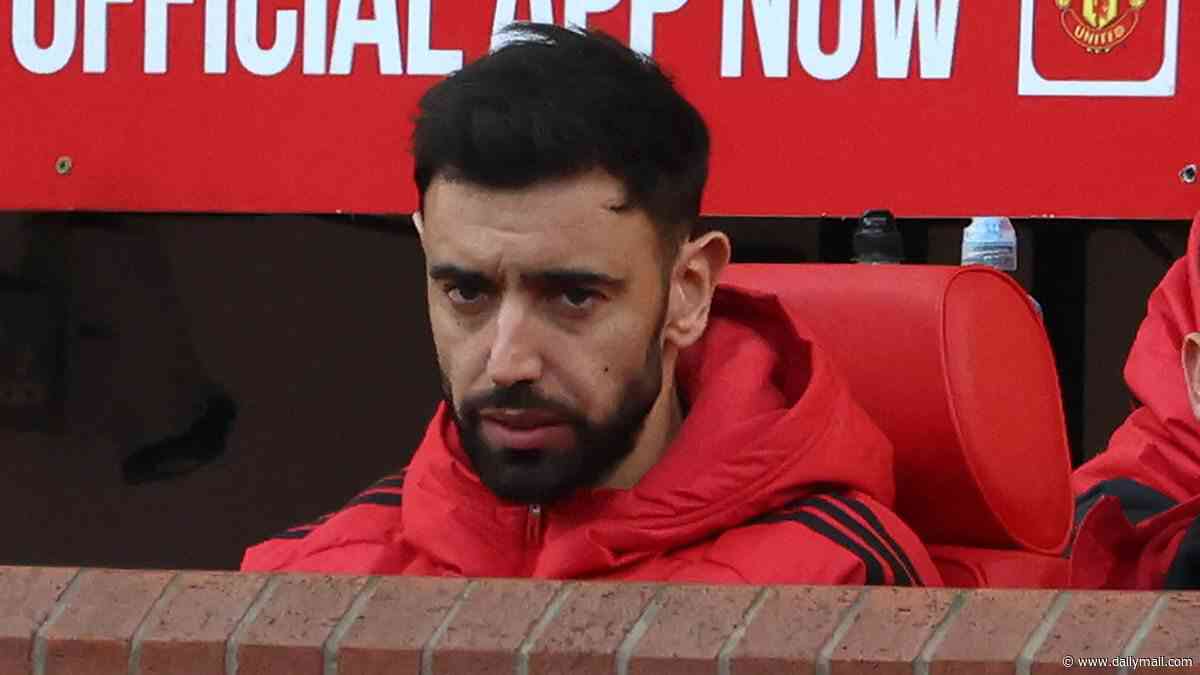 Revealed: SIX Man United stars named in combined XI with Chelsea despite Michael Carrick's side's nightmare start - as stats boffins pick Kobbie Mainoo and Youri Tielemans over Moises Caicedo