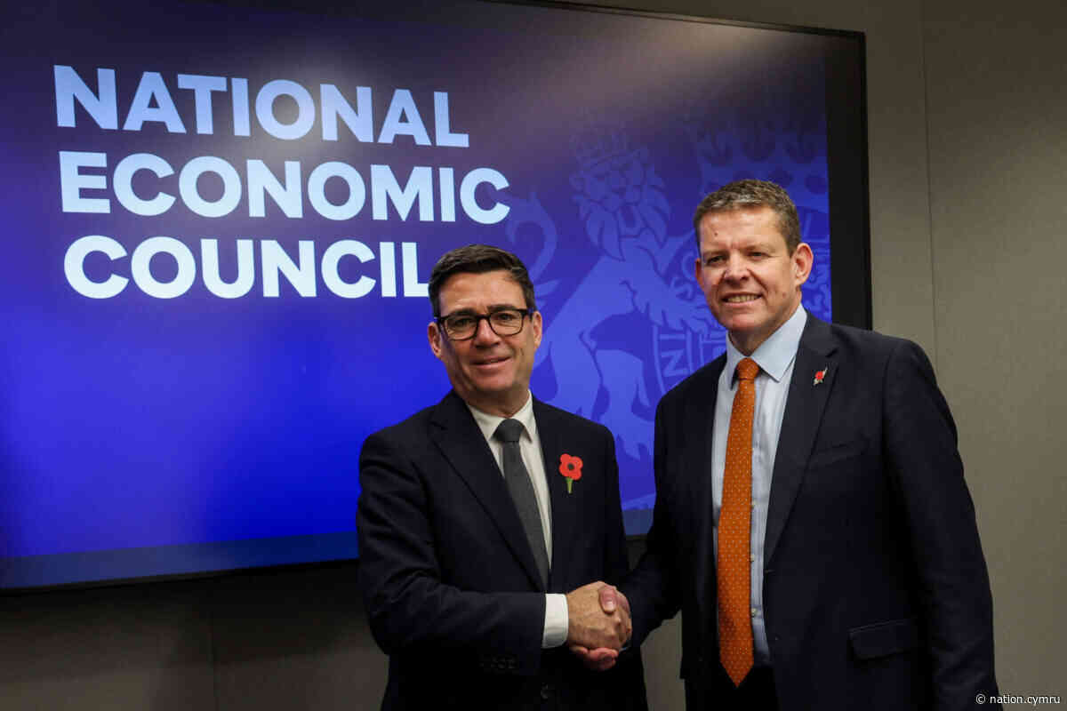 First Minister hails progress on more fiscal powers for Wales following Burnham talks