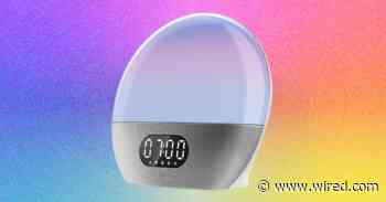 Best Sunrise Alarm Clock (2026): Hatch, Lumie