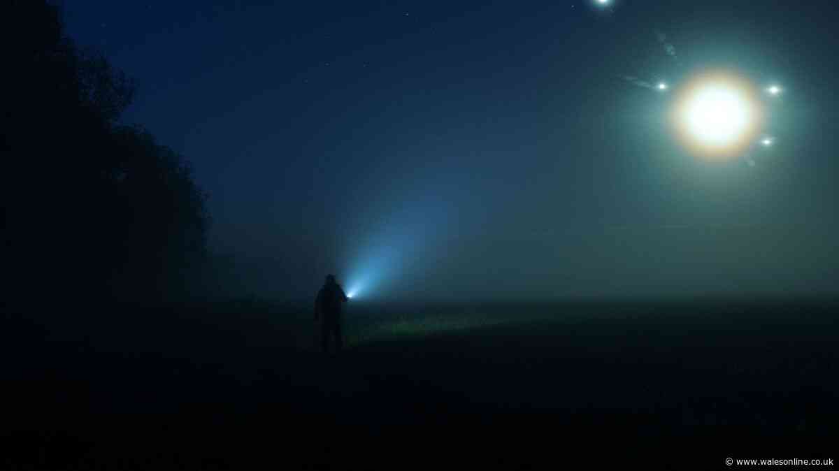 Map shows Wales' UFO hotspots with flying 'Tic-Tac' and pulsating orb among sightings
